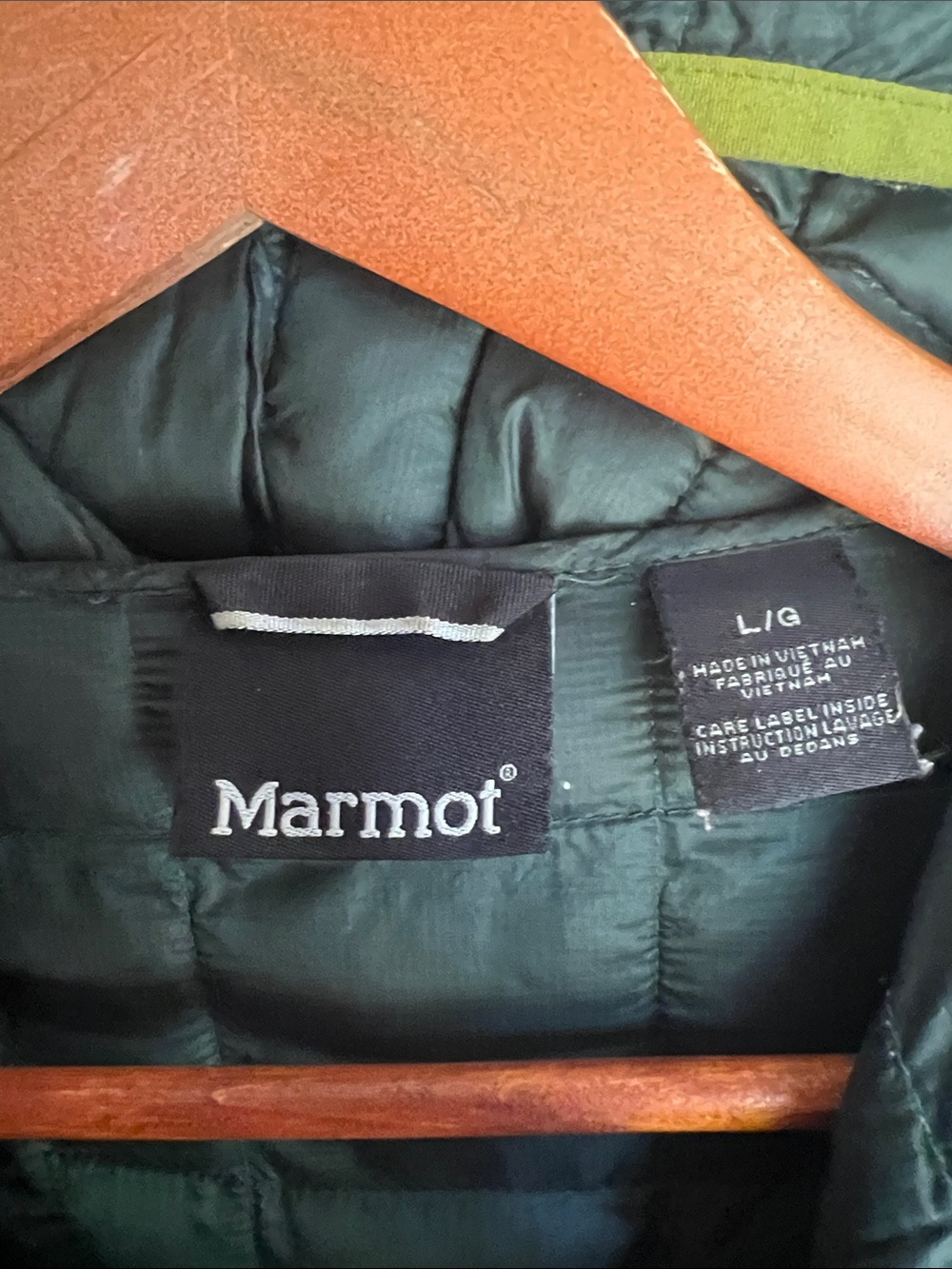 Marmot Dark Green Puffer Jacket with Lime Trim - Picture 2 of 9